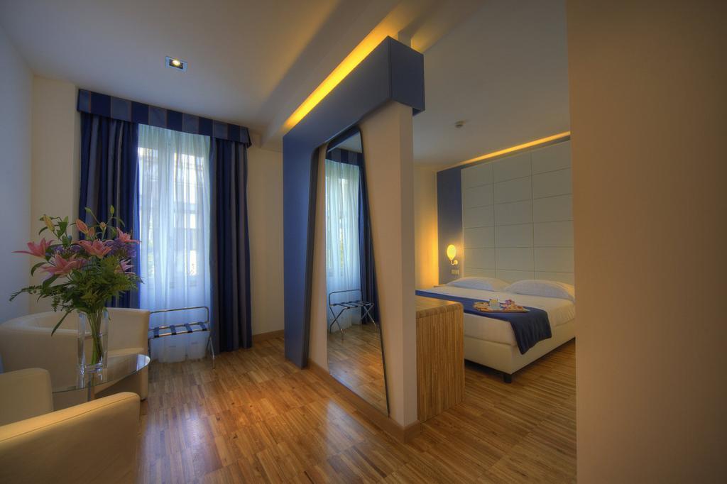 Hotel Point 3*